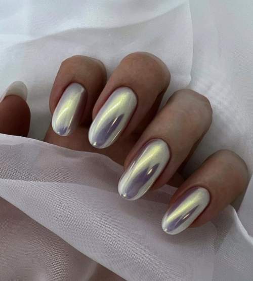 Frotter dans la conception des ongles 2023: photo d'une nouvelle manucure