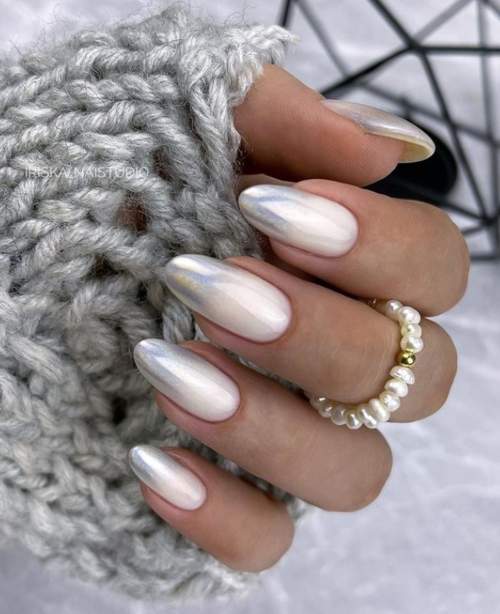 Frotter dans la conception des ongles 2023: photo d'une nouvelle manucure