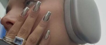 Frotter dans la conception des ongles