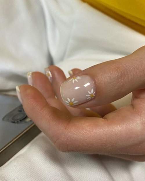 Dessins ongles minimalisme