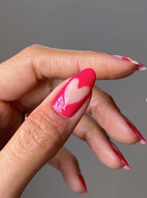 Coeur transparent sur les ongles