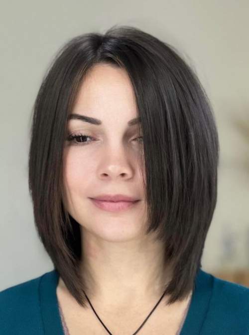 Cascade moderne 2023 pour cheveux courts: photo