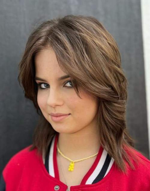 Cascade moderne 2023 pour cheveux courts: photo