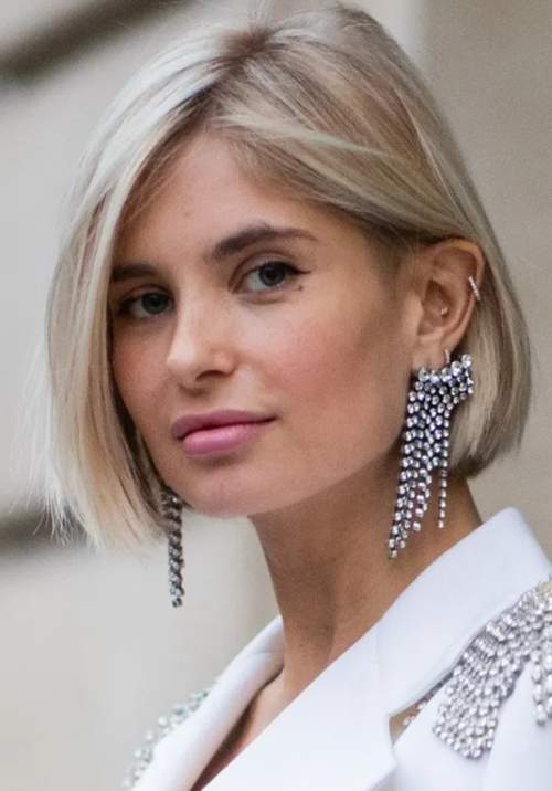 Coupes de cheveux mi-longues pour femmes: les types les plus en vogue, photo 2023