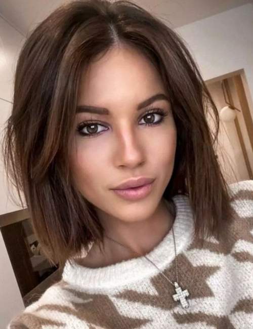 Coupes de cheveux mi-longues pour femmes: les types les plus en vogue, photo 2023