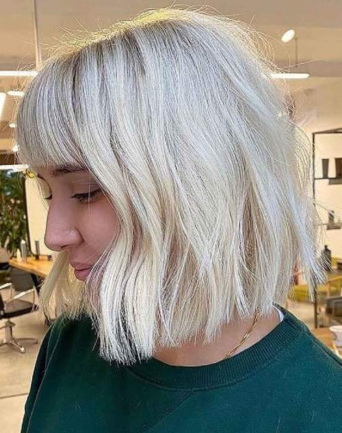 Coupes de cheveux mi-longues pour femmes: les types les plus en vogue, photo 2023