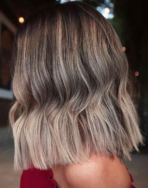 Coupes de cheveux mi-longues pour femmes: les types les plus en vogue, photo 2023
