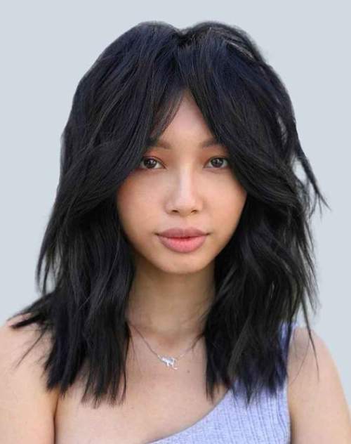 Coupes de cheveux mi-longues pour femmes: les types les plus en vogue, photo 2023