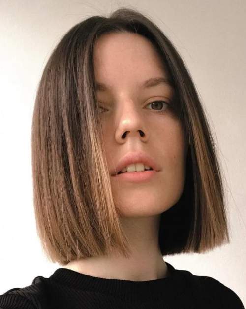 Coupes de cheveux mi-longues pour femmes: les types les plus en vogue, photo 2023