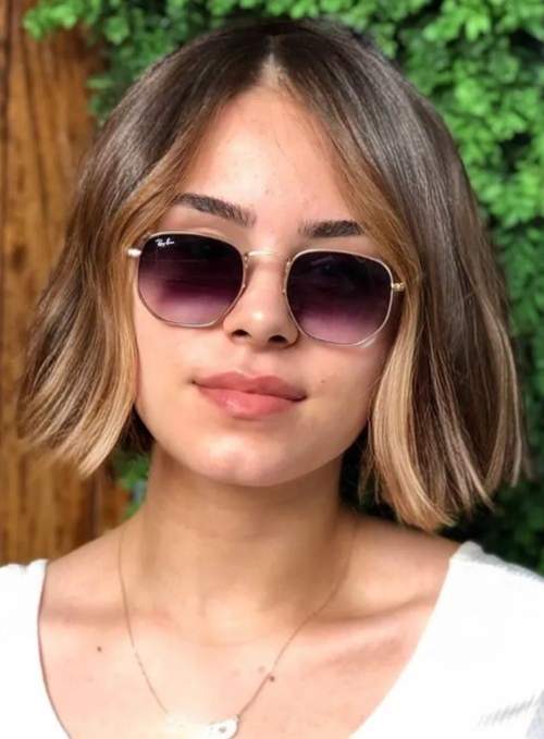 Coupes de cheveux mi-longues pour femmes: les types les plus en vogue, photo 2023