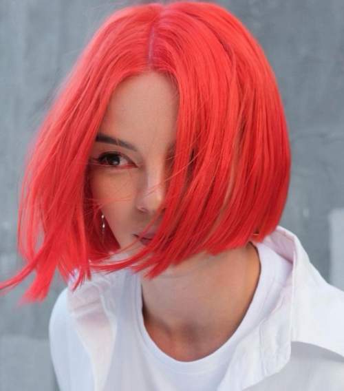 Coupes de cheveux mi-longues pour femmes: les types les plus en vogue, photo 2023