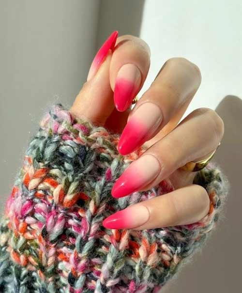 Ongles longs rouge amande