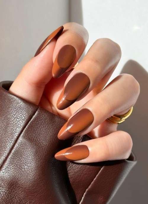 French manucure sur base brune