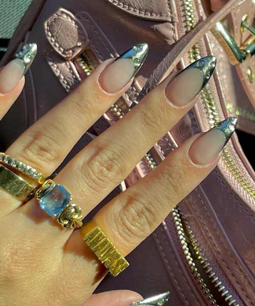 Français avec des gouttes volumineuses