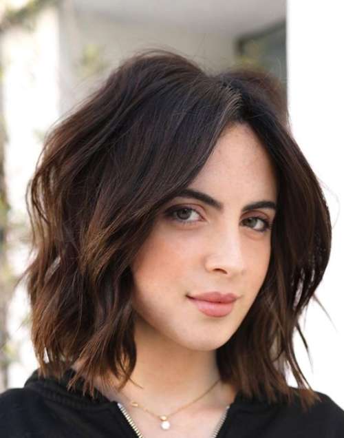 Coupes de cheveux volumétriques 2023: types modernes, photos et tendances