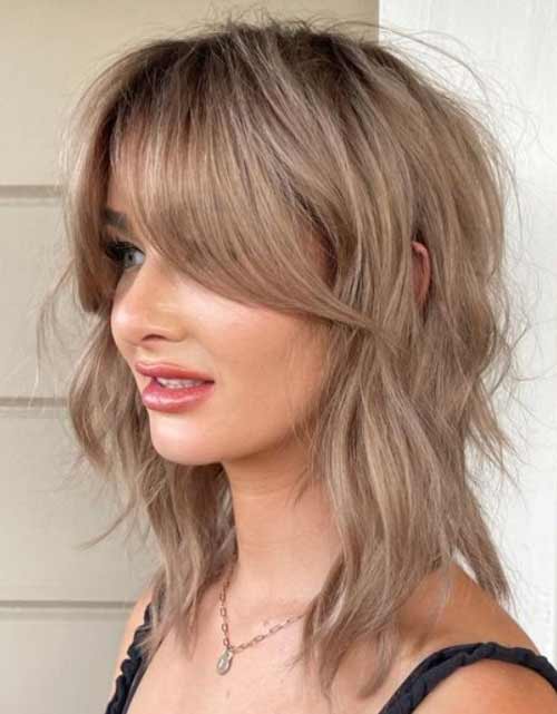 Coupes de cheveux volumétriques 2023: types modernes, photos et tendances