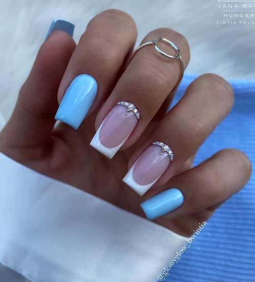 Manucure transparente avec design