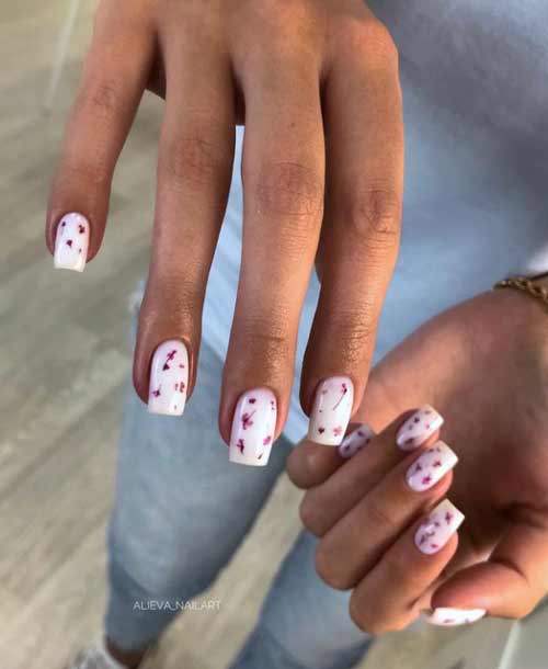 Manucure printanière courte