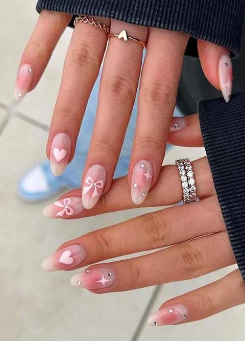 Manucure douce sur les amandes