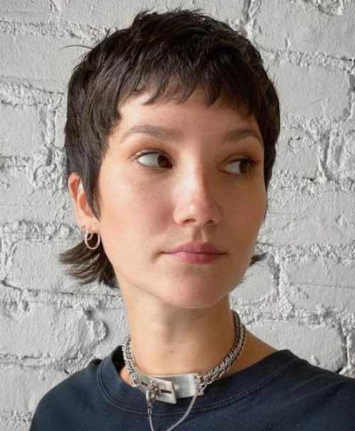 Long lutin 2023 - forme de coupe de cheveux à la mode "mixé"