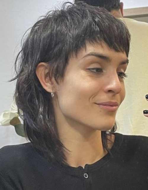 Long lutin 2023 - forme de coupe de cheveux à la mode "mixé"