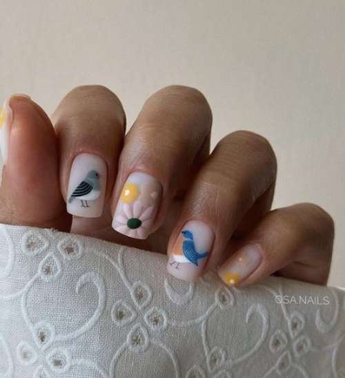 Manucure pour le printemps