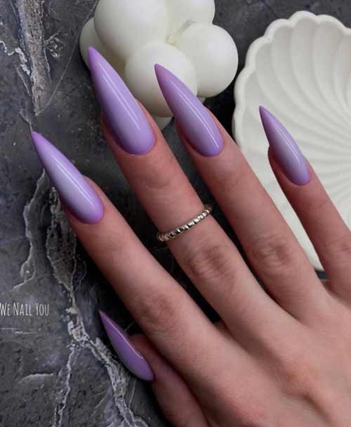 Manucure lilas élégante