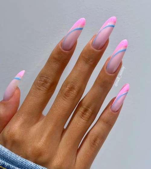 Manucure printanière rose et bleue