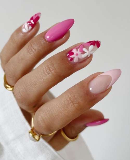 fleurs sur les ongles
