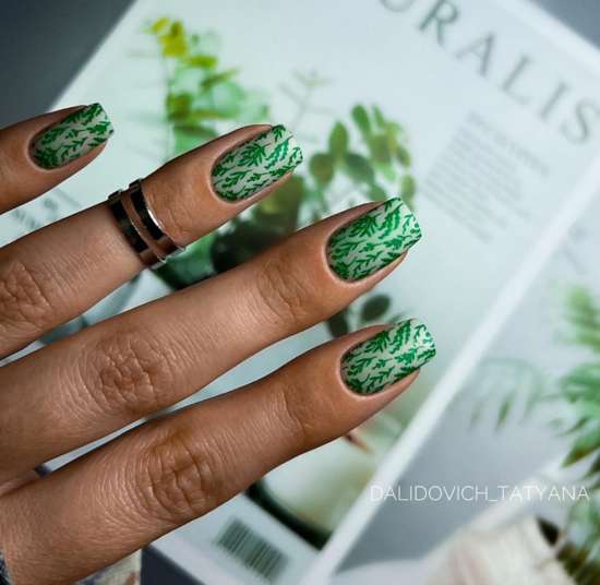 Nouvelle manucure courte été