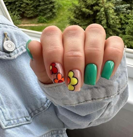 Manucure été 2023 pour ongles courts: design, photo