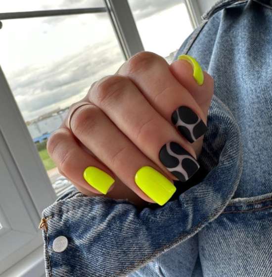 Manucure été 2023 pour ongles courts: design, photo