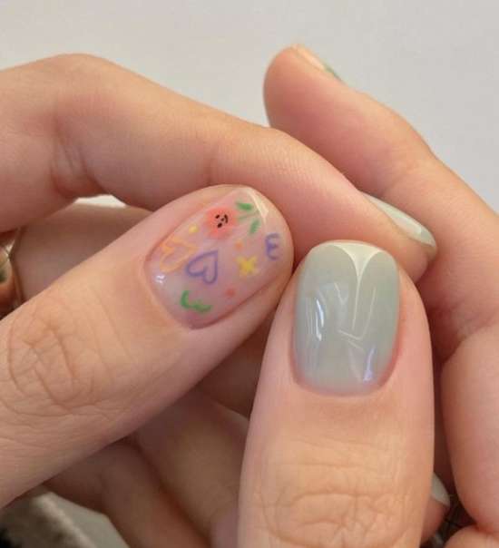 Manucure été 2023 pour ongles courts: design, photo