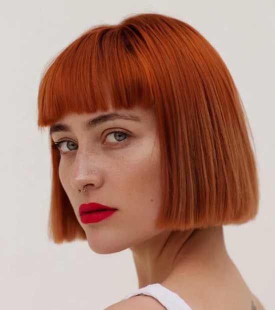 Carré court à la mâchoire