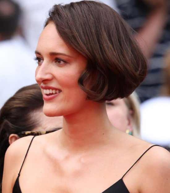 Carré court classique pour femme