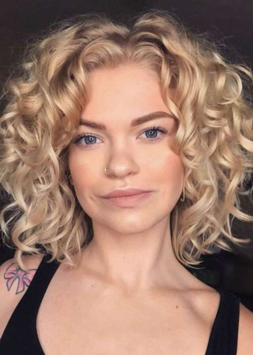 Bob bouclé allongé