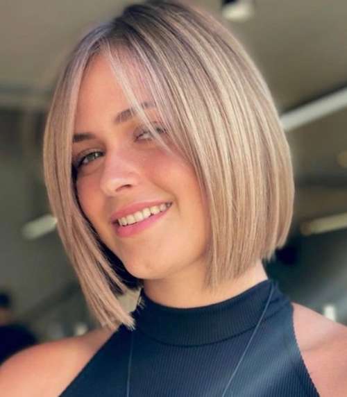 Visage rond et caret