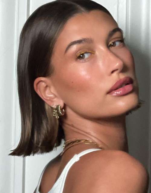 Caret avec des coupes droites