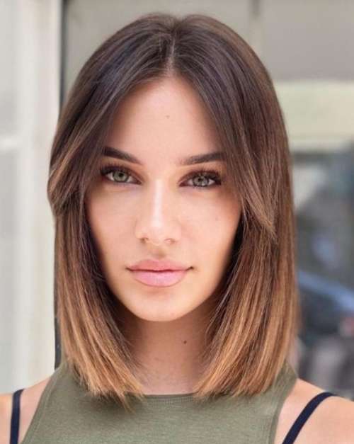 Caret allongé: photos de belles coupes de cheveux 2023