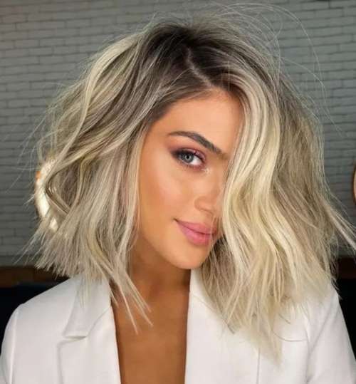 Caret allongé: photos de belles coupes de cheveux 2023