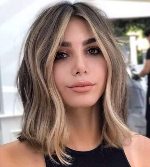 Caret allongé: photos de belles coupes de cheveux 2023