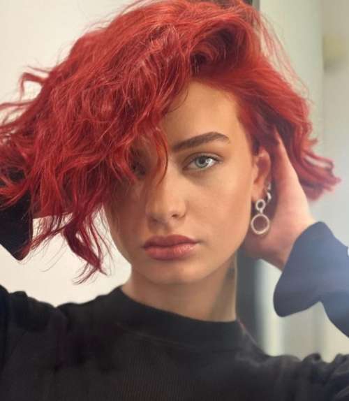 Coupes de cheveux à la mode pour les cheveux bouclés