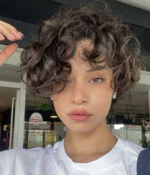 coupe de cheveux bixie